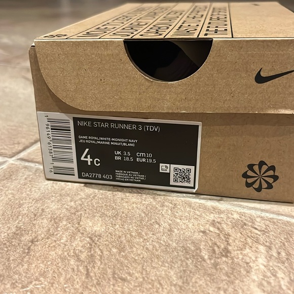 Toddler Nikes - Picture 2 of 2